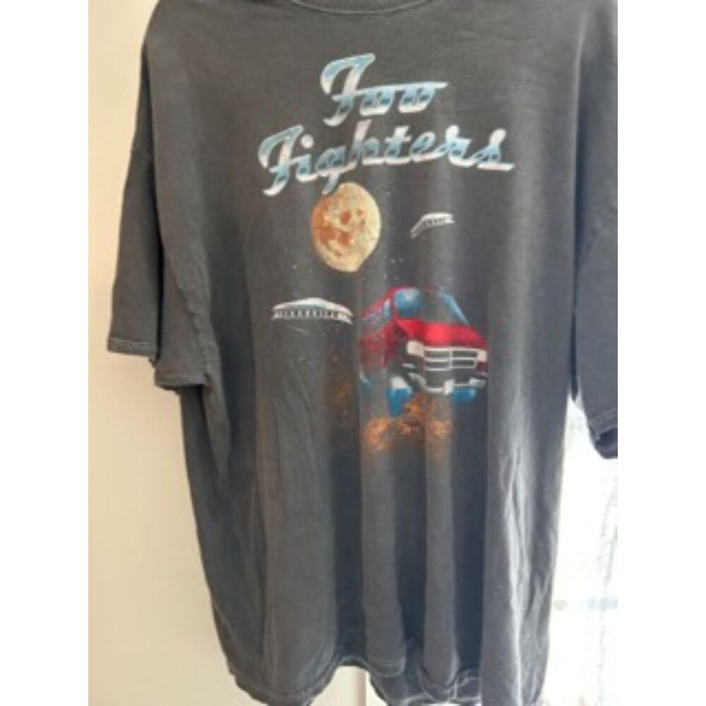 Official Foo Fighters Graphic T-Shirt XL UFO Truck Concert Band Tee
